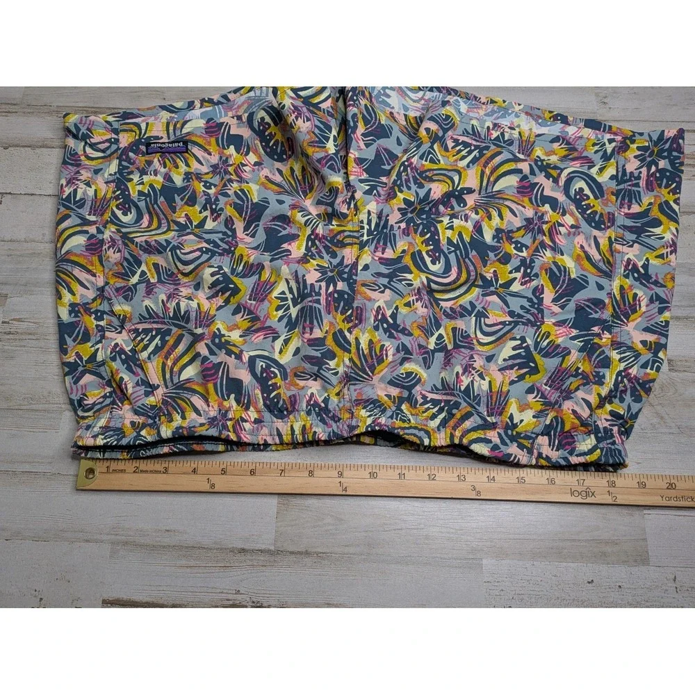 Patagonia Women's Baggies‎ 5